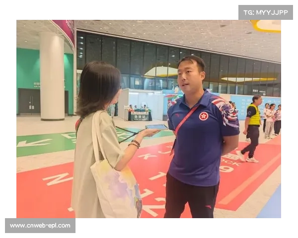 香港男手主教练许文邦赞叹主场神奇威力